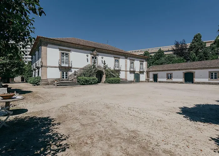 Casa Dos Pombais